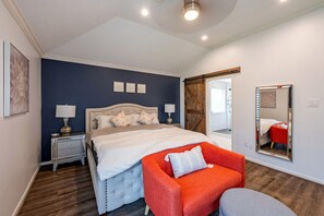 4 Schlafzimmer, Bügeleisen/Bügelbrett, WLAN, Bettwäsche