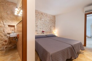 3 Schlafzimmer, Bügeleisen/Bügelbrett, kostenloses WLAN, Bettwäsche