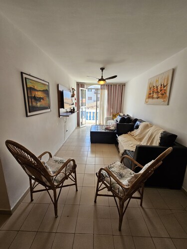 Apartment Praia Grande / Tenorio 5 minutes walk from both beaches.