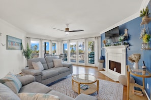 Smart TV - Oceanview Oasis, Walk to Beach, Heated Pool Access (Tybee Island)