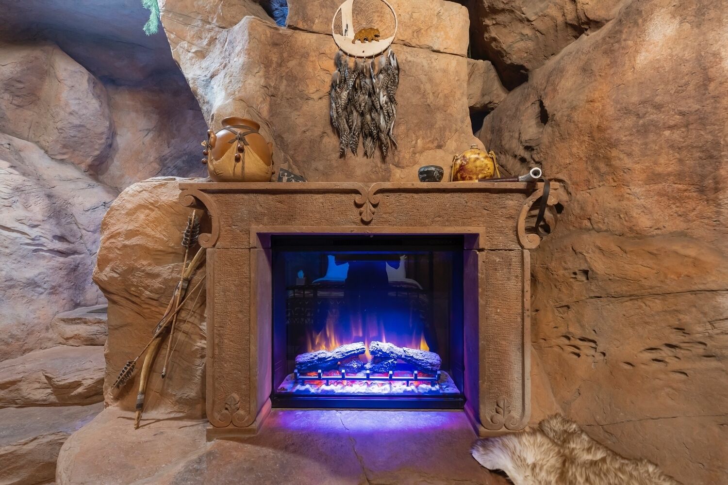 Cave Dwellers- Zions' Only Hand-sculpted Cave, Fredonia: Hotel