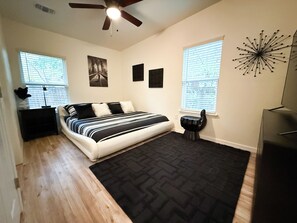 3 chambres, fer et planche Ă repasser, Wi-Fi, draps fournis