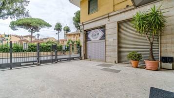 Enceinte de lâhĂ©bergement