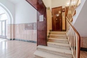 Interior - GuestHost - Bright Apartment Rapallo (Rapallo)