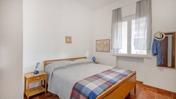 2 chambres, fer et planche Ă repasser, accĂšs Internet, draps fournis