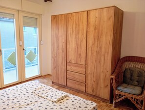 3 Schlafzimmer, Bügeleisen/Bügelbrett, WLAN, Bettwäsche