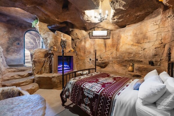 1 bedroom, bed sheets