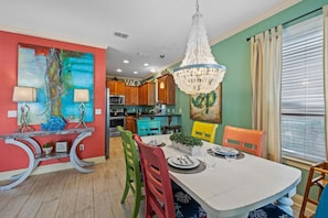 Dining - So Stinkin Cute ·  Lagoon Pool & Hot Tub, Pac-Man & Beach Paradise (Destin)