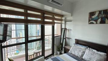 1 bedroom, iron/ironing board, free WiFi, bed sheets