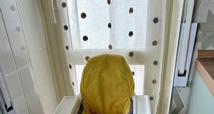 Room with private bathroom located inside a large apartment fo 2 or 3 people
