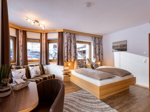 2 bedrooms, Internet