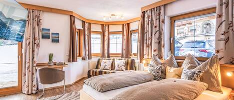 2 bedrooms, Internet