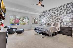 3 chambres, bureau, accès au Wi-Fi (inclus), literie fournie