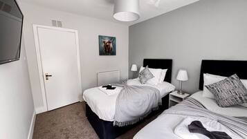 3 Schlafzimmer, Bügeleisen/Bügelbrett, WLAN, Bettwäsche