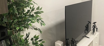 Modern Retreat • Central Location • All the Comforts of Home