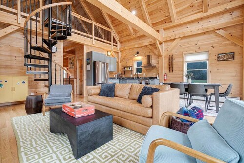 Timberframe North Cabin