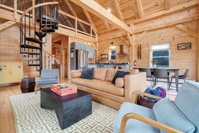 Timberframe North Cabin