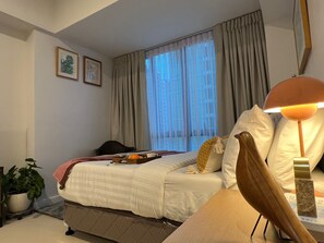 1 bedroom, WiFi, bed sheets