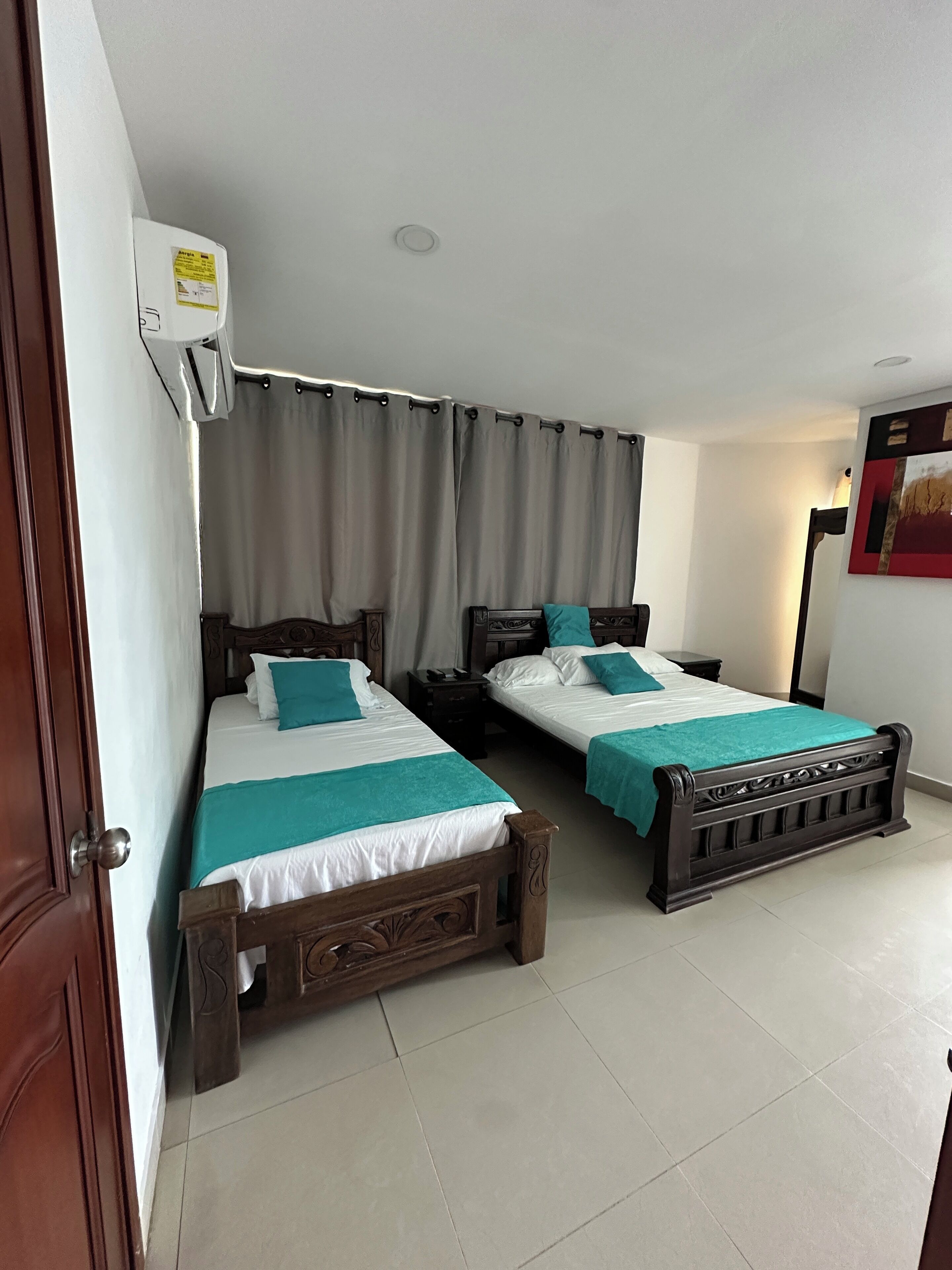 1 chambre, fer et planche à repasser, Wi-Fi, draps fournis