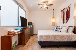 Acceso a internet, ropa de cama y acceso para silla de ruedas 