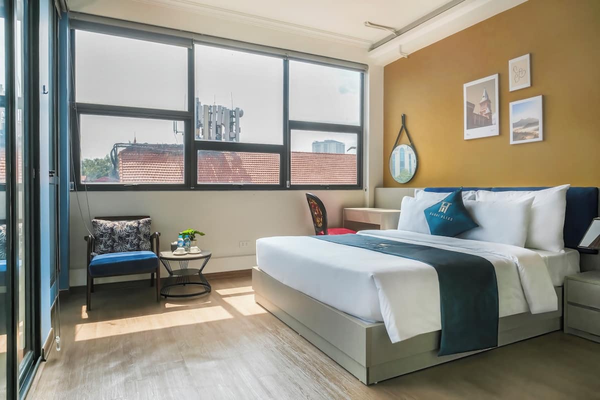 Premium Apartment, 1 Bedroom, Kitchen, City View