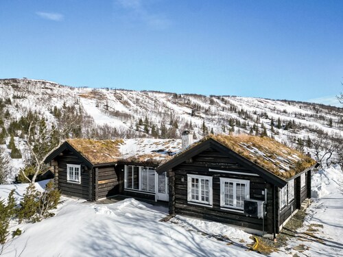 Fjälldrömmen by Interhome