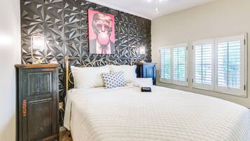 3 多间卧室、熨斗/熨衣板、旅行婴儿床、上网接入