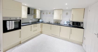 Town Centre Apartment