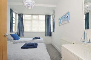 2 bedrooms, individually decorated, individually furnished, free WiFi - Falmouth Bay 2 (Falmouth)