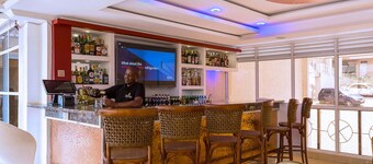 The Junction Hotel & Suites