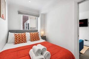 1 bedroom, iron/ironing board, travel cot, WiFi