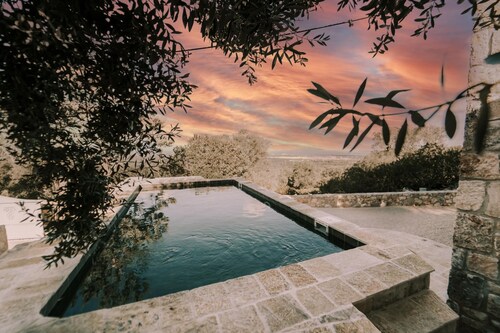 Casale Palazzina Tommaso con Piscina