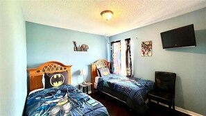 7 habitaciones, cuna de viaje, wifi gratis y ropa de cama 
