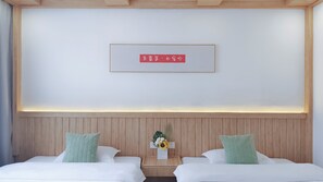 Comfort Twin Room, 2 Double Beds, Non Smoking, Air conditioning | Individually decorated, blackout curtains, free WiFi, bed sheets - Breeze & Alley Inn (Zhangjiajie)