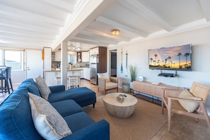 Smart TV y chimenea