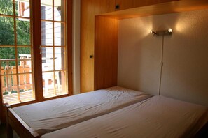 3 bedrooms