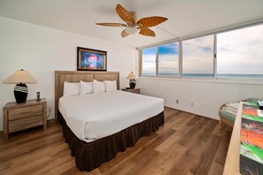 2 chambres, coffres-forts dans les chambres, fer et planche à repasser