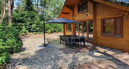 Villa en forêt avec sauna privé