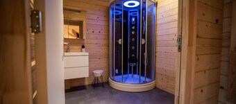 Vakantiehuis in Markelo bij bos en zwembad