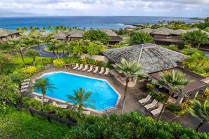 Pool - Kapalua Ridge Villa 1222 Ocean View 1 Bedroom (Lahaina)