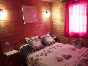 3 bedrooms - Pretty chalet in the heart of XONRUPT LONGEMER, close to lakes and ski slopes. (Xonrupt-Longemer)