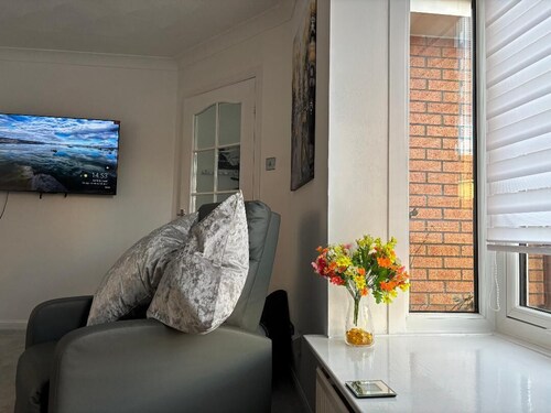 130m2 New house 2024. 3-bedrooms. Free Fast Wi-Fi. Free off street parking.