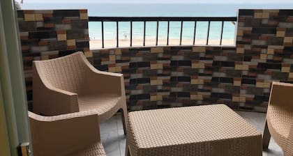 Family Condo With Panoramic Sea View2