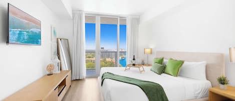 1 habitación, tabla de planchar con plancha, cuna de viaje y wifi