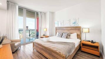 1 bedroom, iron/ironing board, travel cot, WiFi