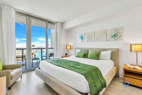 2 bedrooms, desk, iron/ironing board, travel crib