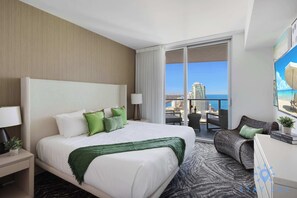 2 chambres, bureau, fer et planche à repasser, lit parapluie