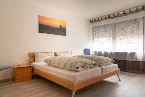 2 chambres, Wi-Fi gratuit, draps fournis