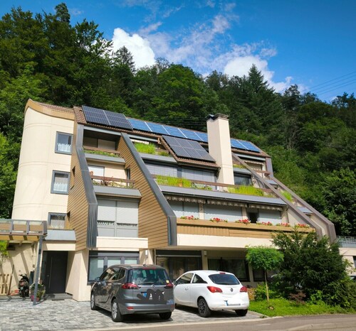 Holiday Apartment Am Grafenbächle, 80 sqm with Balcony and Wi-Fi