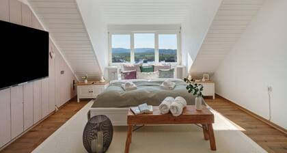 Holiday Home 'Burkheim' with Balcony, Wi-Fi and Private Fitness Room